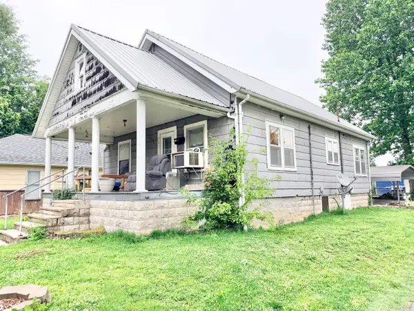 301 N Mclaren Street, Marion, IL 62959