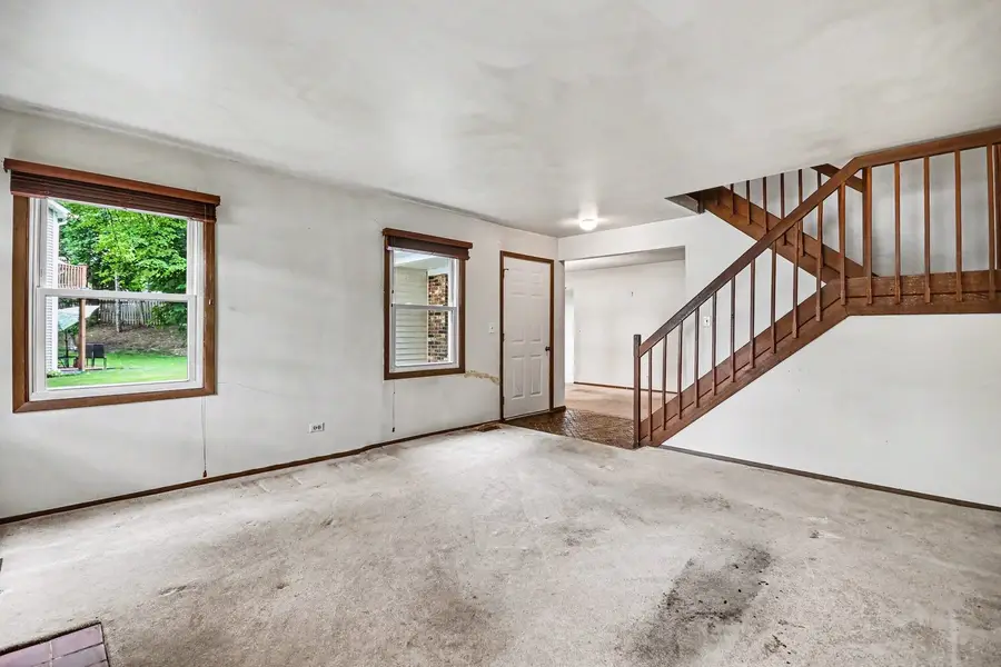 880 Colony Lake Drive, Schaumburg, IL 60194 - #2