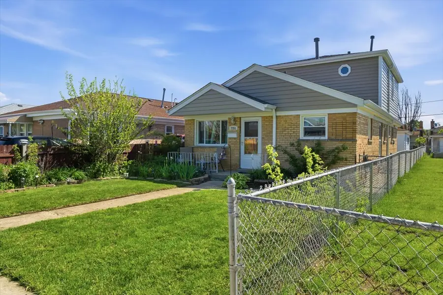 7751 Massasoit, Burbank, IL 60459 - #2
