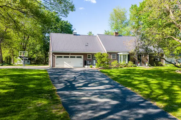 101 W Mill Road, Sheffield, IL 61361