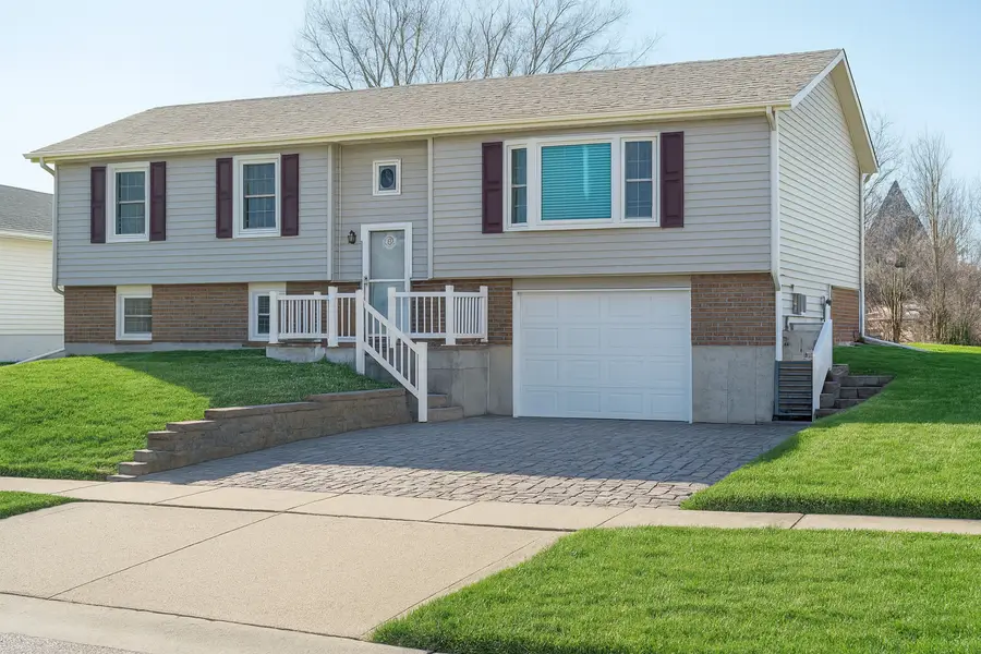 7040 Meadowbrook Lane, Hanover Park, IL 60133 - #2