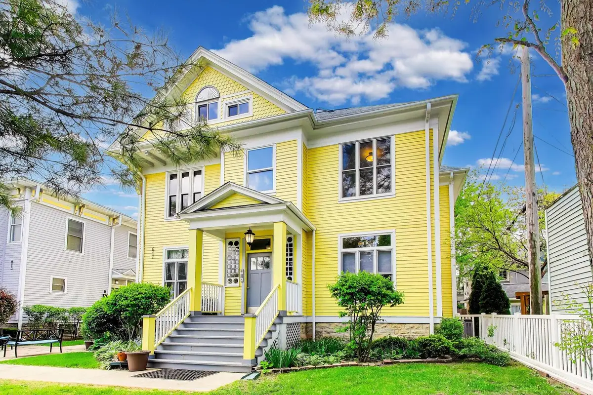 617 South Boulevard #E, Oak Park, IL 60302 - #1