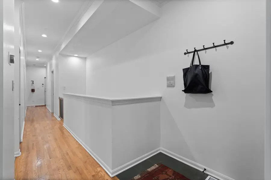 1322 W Belmont Avenue #1W, Chicago, IL 60657 - #2