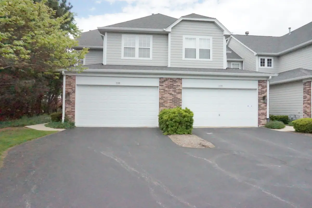 108 Woodview Court, Glen Ellyn, IL 60137 - #1