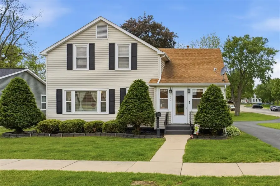 503 S Wells Street, Sandwich, IL 60548 - #2