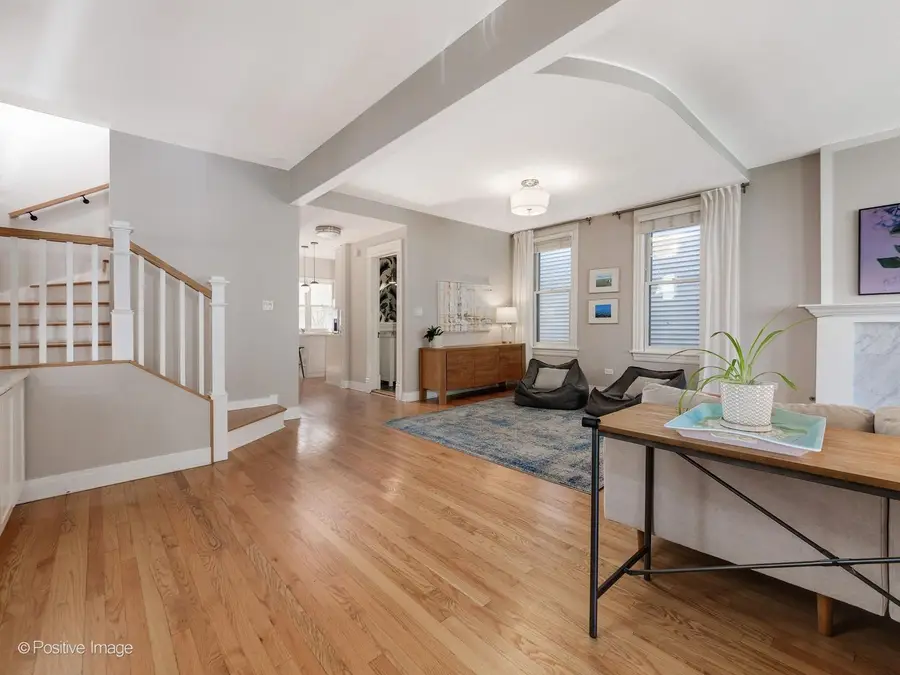 3813 N Hermitage Avenue, Chicago, IL 60613 - #3