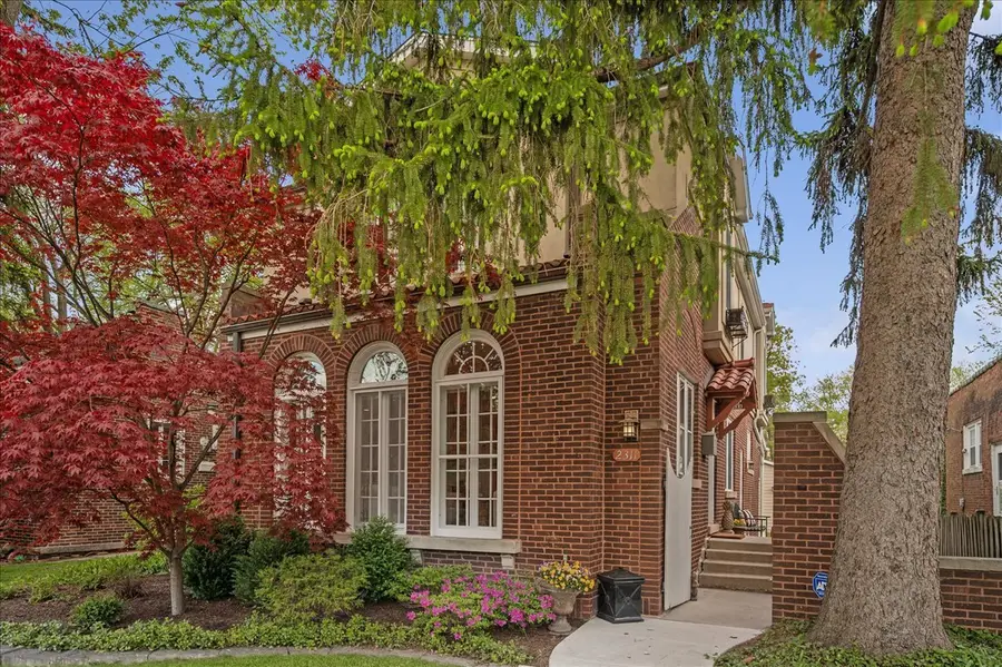 2311 Ridgeway Avenue, Evanston, IL 60201 - #2