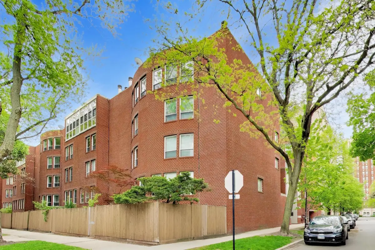 5400 S Hyde Park Boulevard #B12, Chicago, IL 60615 - #1