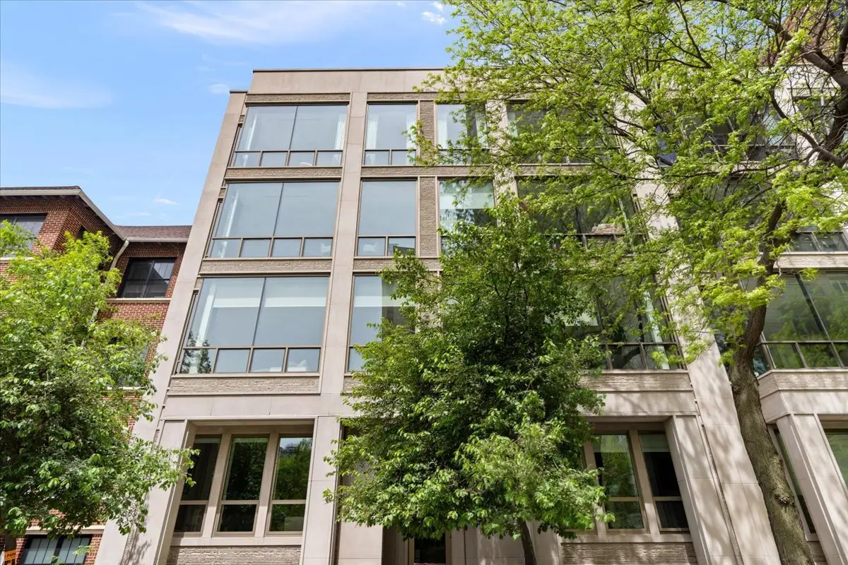 422 W Deming Place #4, Chicago, IL 60614 - #1