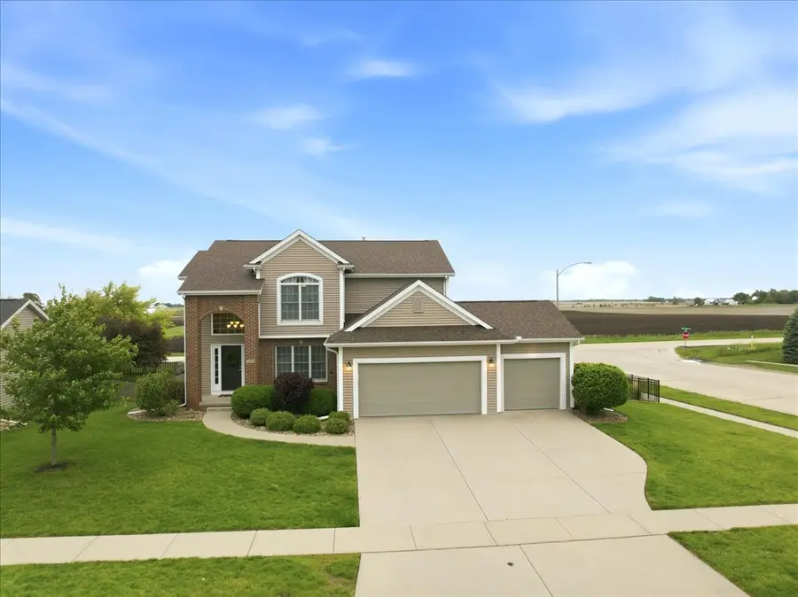 3920 Brookline Lane, Bloomington, IL 61705 - #2