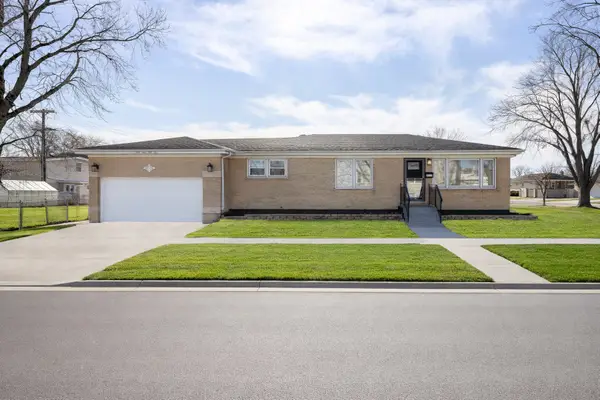 4955 N Delphia Avenue, Norridge, IL 60706