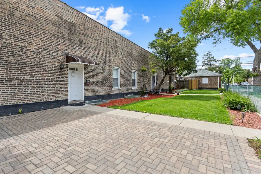 4602 S Albany Avenue, Chicago, IL 60632 - #2