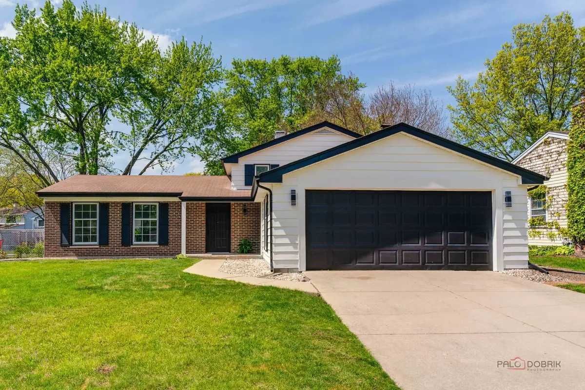 812 Lehigh Lane, Buffalo Grove, IL 60089 - #1
