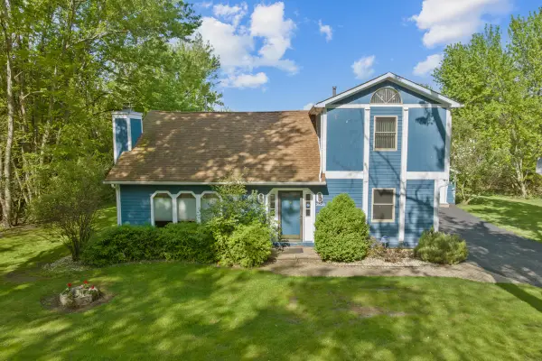 26830 N Huston Avenue, Wauconda, IL 60084