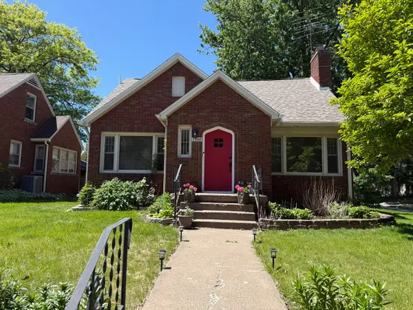 1938 Leclaire Street, Davenport, IA 52803