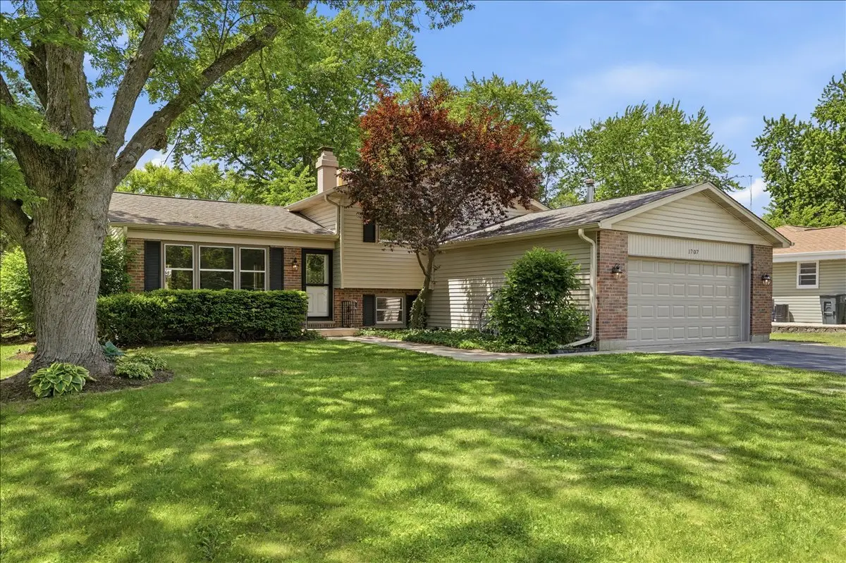 1707 Cherrywood Lane, Lindenhurst, IL 60046 - #1