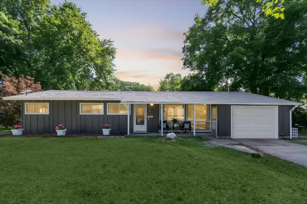 4 Woodcliff Road, Montgomery, IL 60538