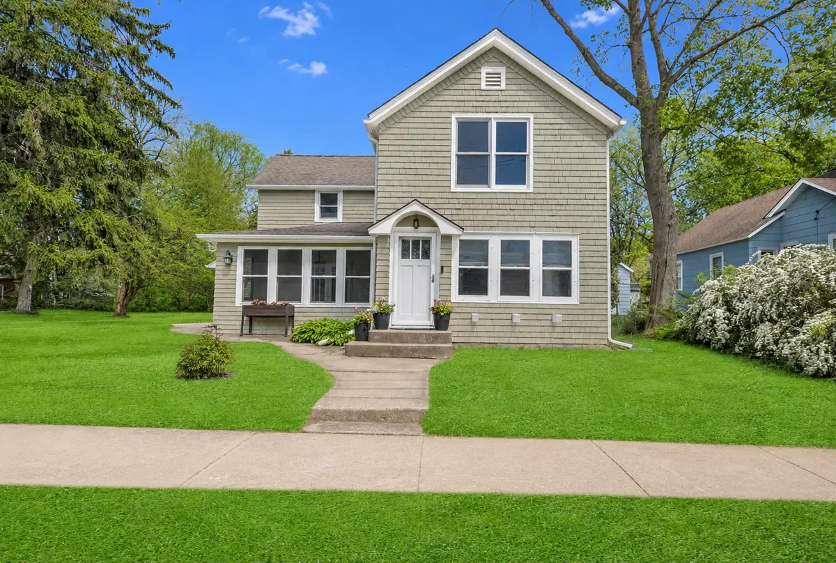 183 Lincoln Parkway, Crystal Lake, IL 60014 - #1