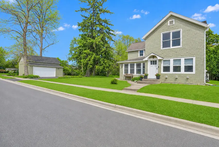 183 Lincoln Parkway, Crystal Lake, IL 60014 - #3