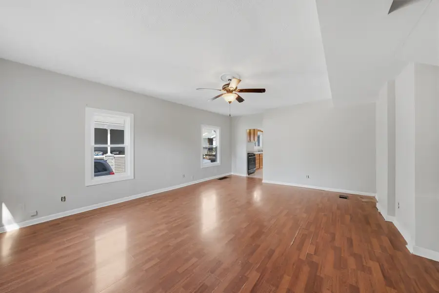 427 W Marion Street, Joliet, IL 60436 - #3