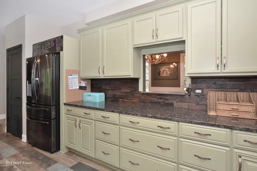 155 Salford Drive, Algonquin, IL 60102 - #3