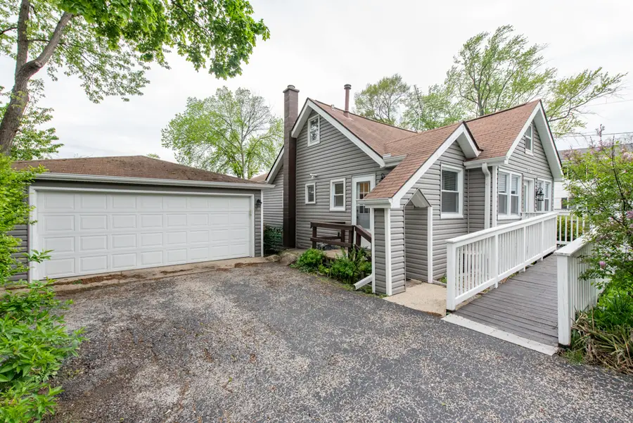 532 N Prospect Drive, Round Lake Park, IL 60073 - #2