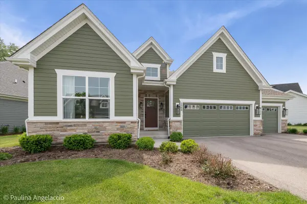 1569 Dempsey Drive, St. Charles, IL 60174