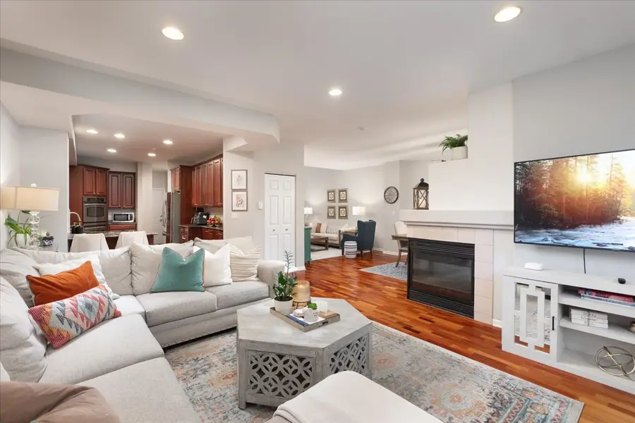 908 Winners Cup Court, Naperville, IL 60564 - #3
