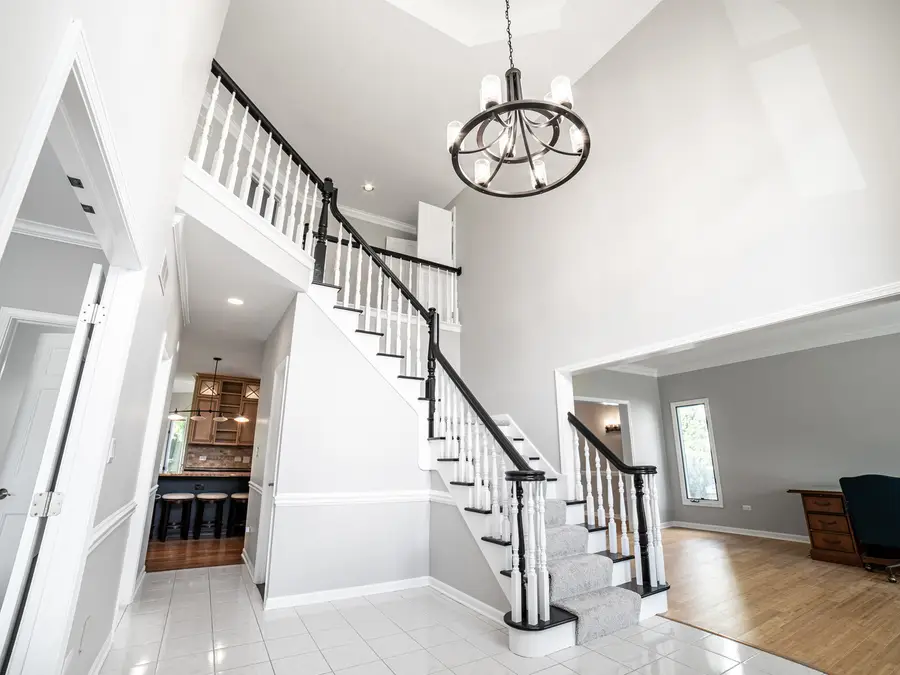 1837 Auburn Avenue, Naperville, IL 60565 - #2