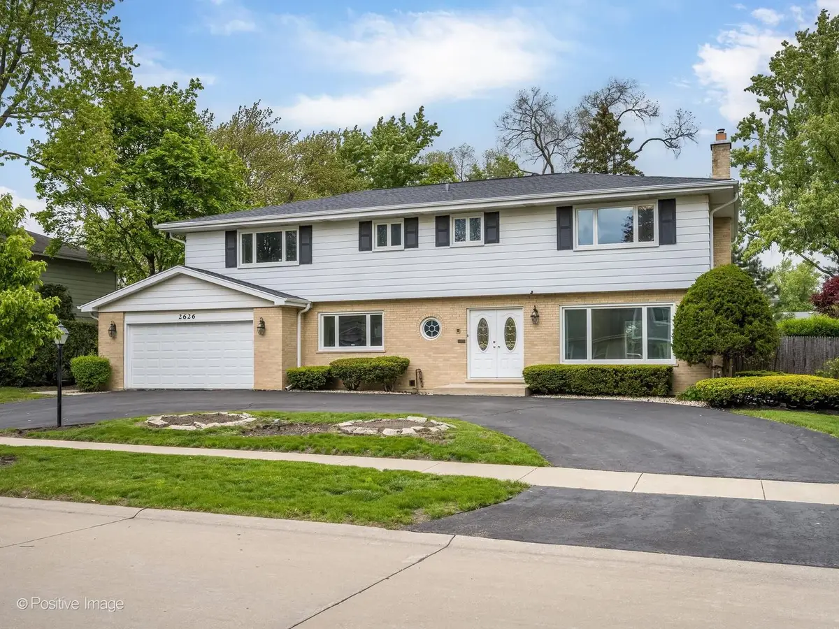 2626 Farnsworth Lane, Northbrook, IL 60062 - #1