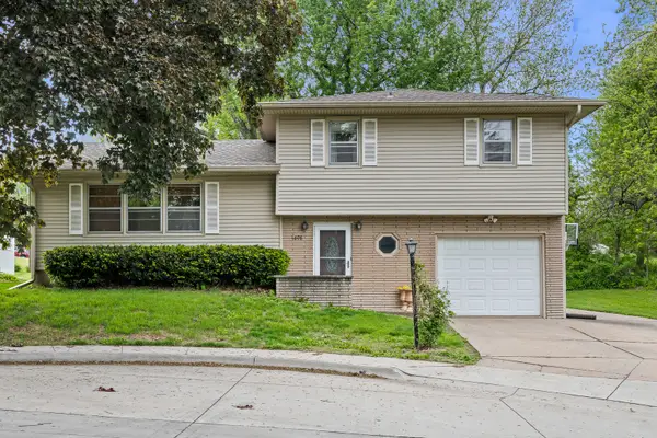 1608 Rockwood Court, Clinton, IA 52732