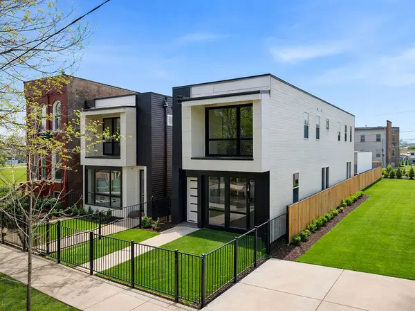618 N Avers Avenue, Chicago, IL 60624