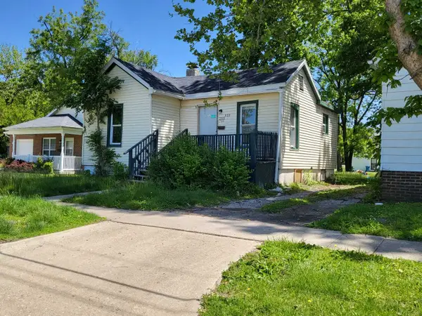 822 S Martin Luther King Jr Drive, Springfield, IL 62703