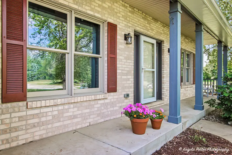 1717 Spruce Street, Spring Grove, IL 60081 - #2
