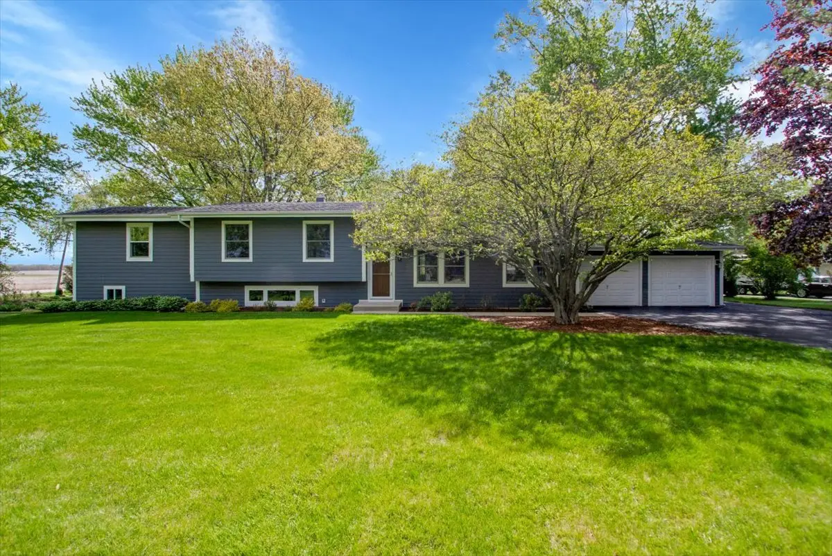 31471 N Ranch Road, Grayslake, IL 60030 - #1