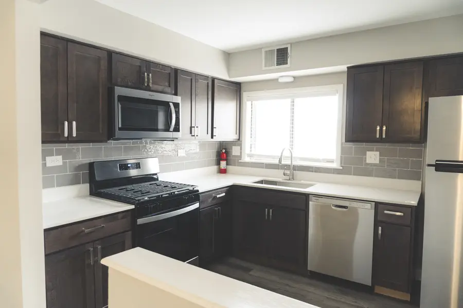 6034 N Wolcott Avenue #1W, Chicago, IL 60660 - #3