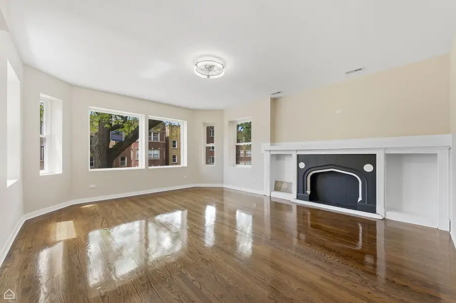 7741 S Phillips Avenue, Chicago, IL 60649 - #3
