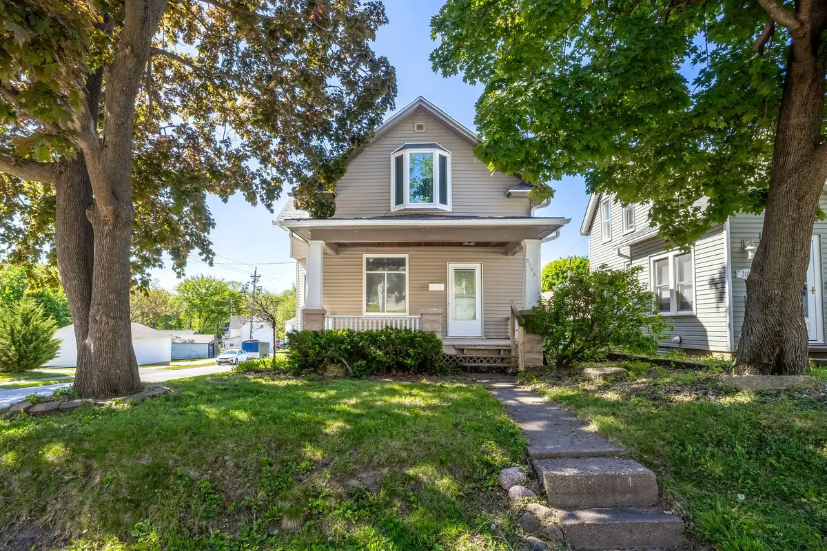 3103 Fairview Street, Davenport, IA 52804 - #1