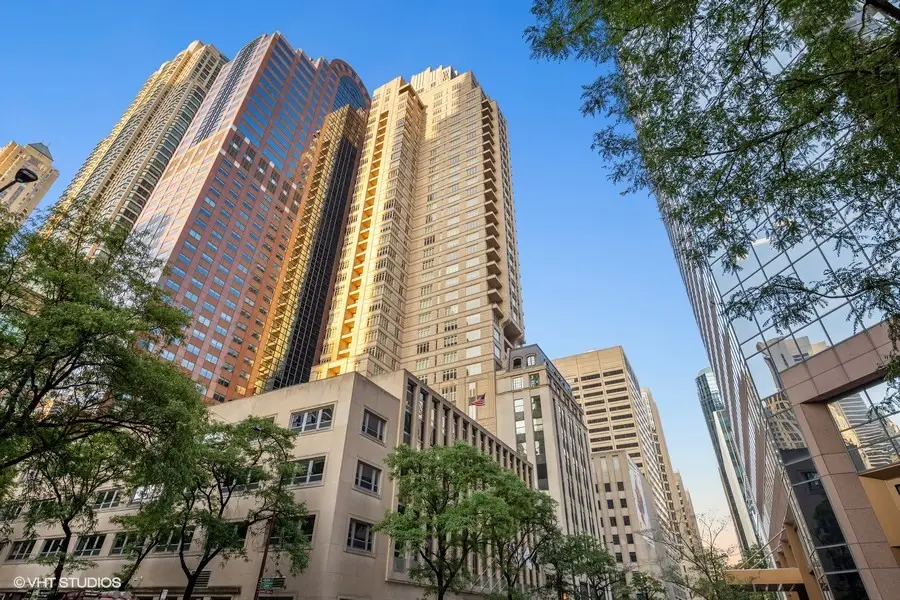 118 E Erie Street #32G, Chicago, IL 60611 - #1