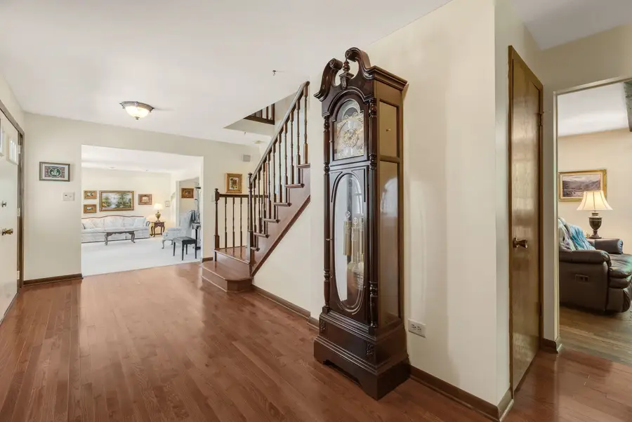 65 Regent Drive, Oak Brook, IL 60523 - #3