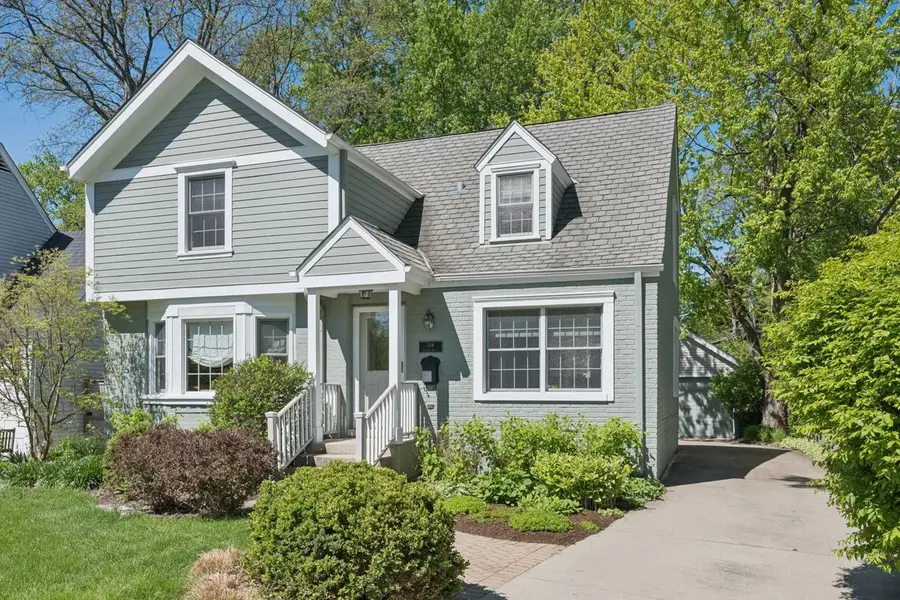 346 Lagoon Drive, Northfield, IL 60093 - #2