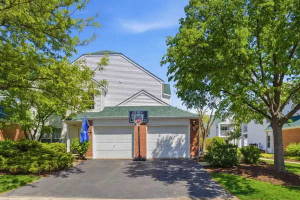109 Meadowbrook Lane #44A, Lake Bluff, IL 60044