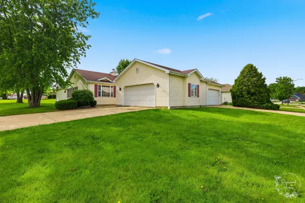 196 E First Street, Manteno, IL 60950