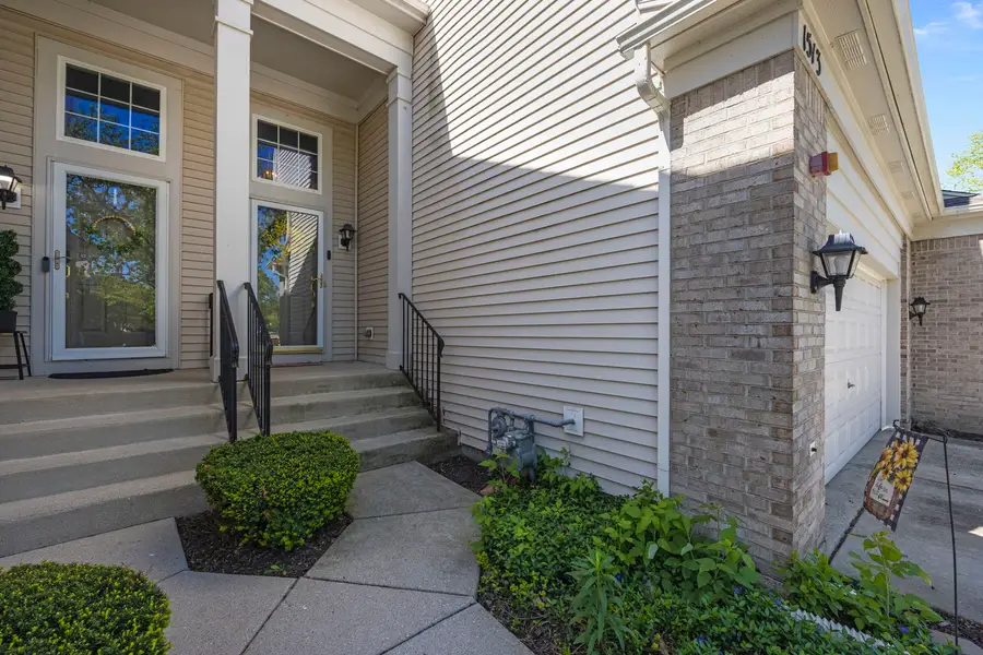 1513 Yellowstone Drive, Streamwood, IL 60107 - #2