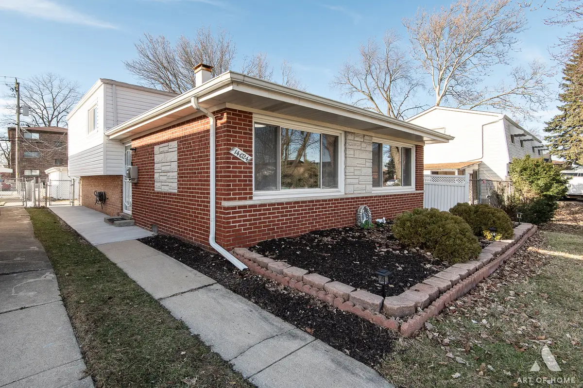 14024 S Saginaw Avenue, Burnham, IL 60633 - #1