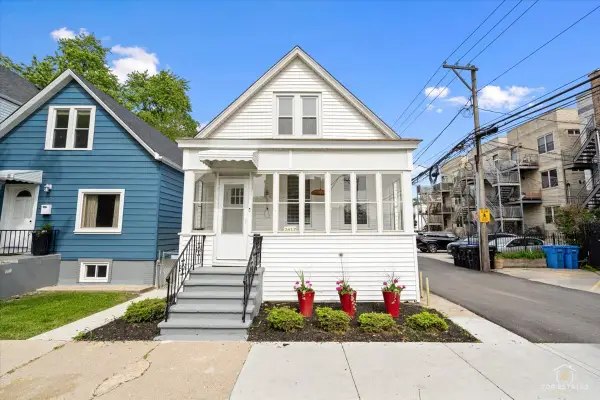 2617 N Springfield Avenue, Chicago, IL 60647