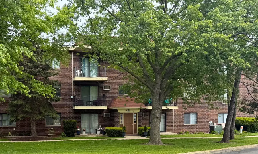 942 N Rohlwing Road #GF, Addison, IL 60101 - #2