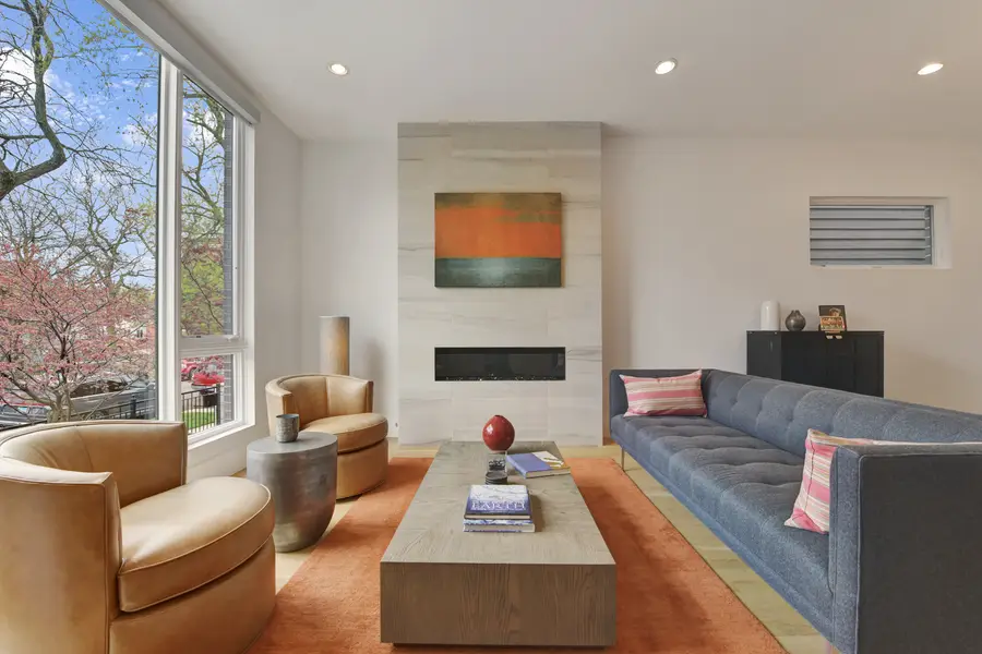 3012 N Hoyne Avenue, Chicago, IL 60618 - #3