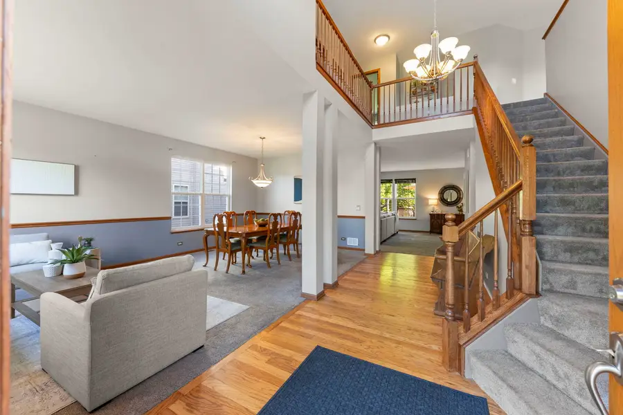 3 E Ellington Court, South Elgin, IL 60177 - #2