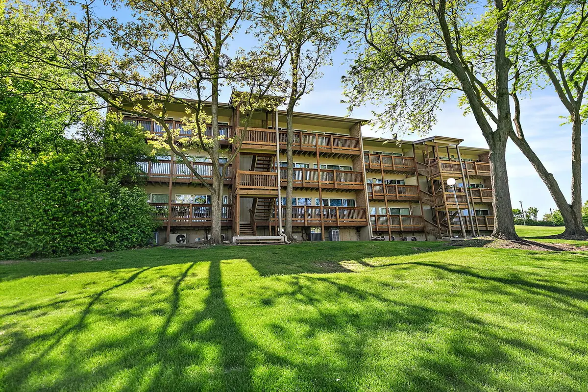 5803 Oakwood Drive #C, Lisle, IL 60532 - #1